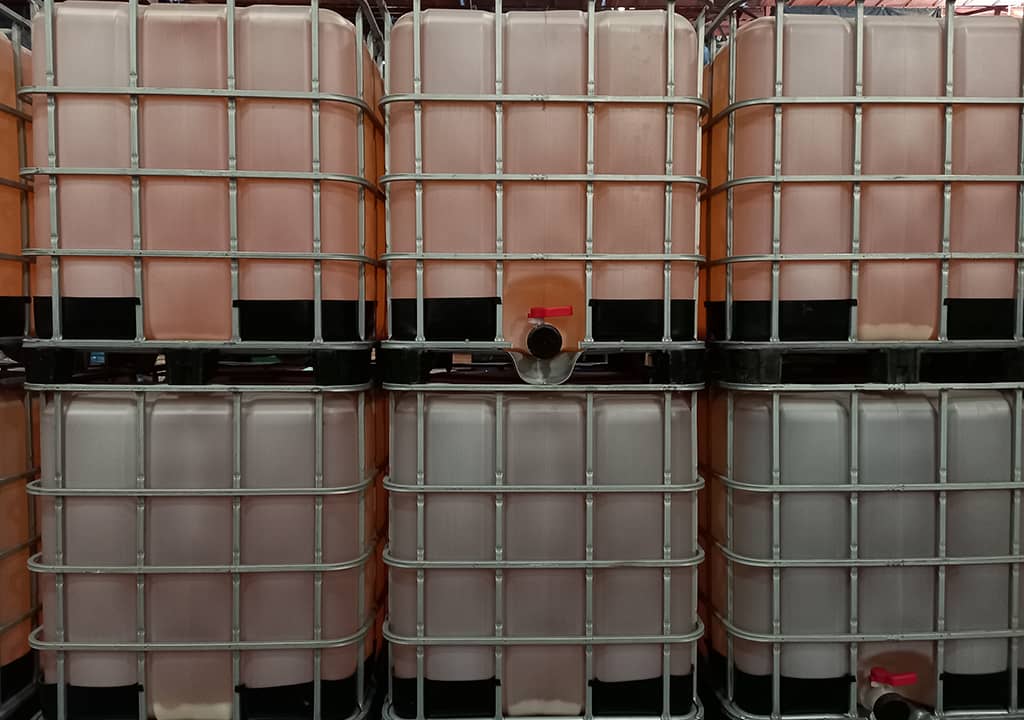 cisterne-e-casse-pallet-in-plastica-vino