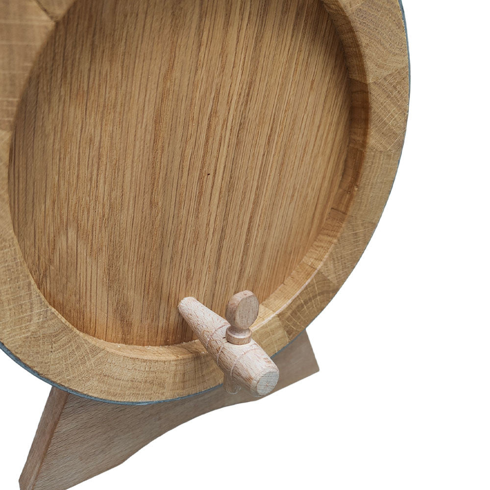 SMALL OAK BARREL Lt. 3
