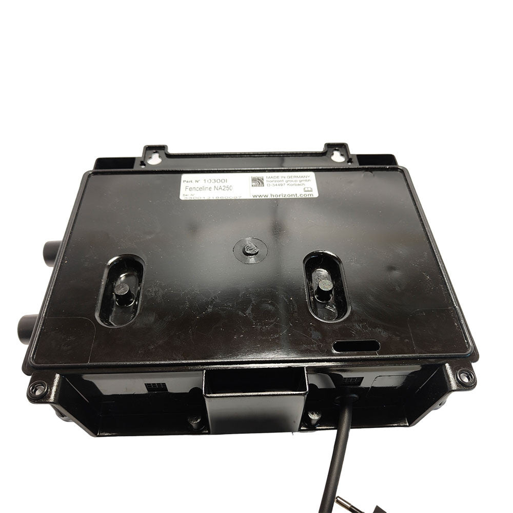 RECINTO A BATTERIA FENCELINE NA250 CON CONNESSIONI LINEA-TERRA