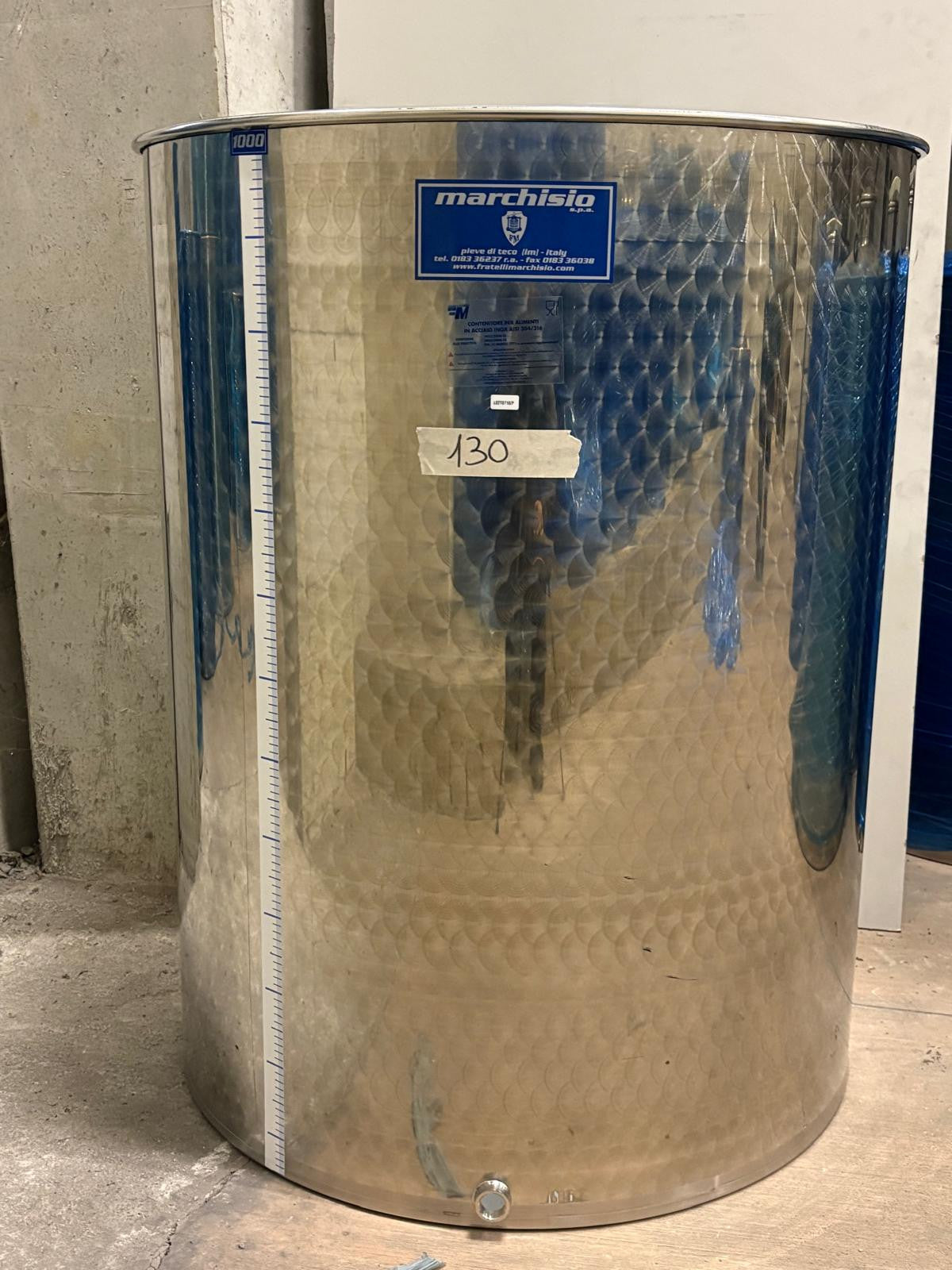 STAINLESS STEEL AIR TANK LT 1000 FLAT BOTTOM - OUTLET128