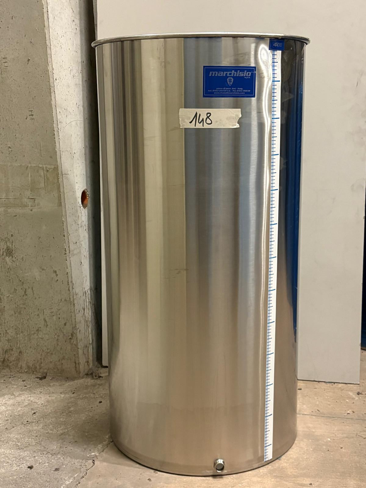 STAINLESS STEEL AIR-FILLED TANK FLAT BOTTOM 400A LT - OUTLET148