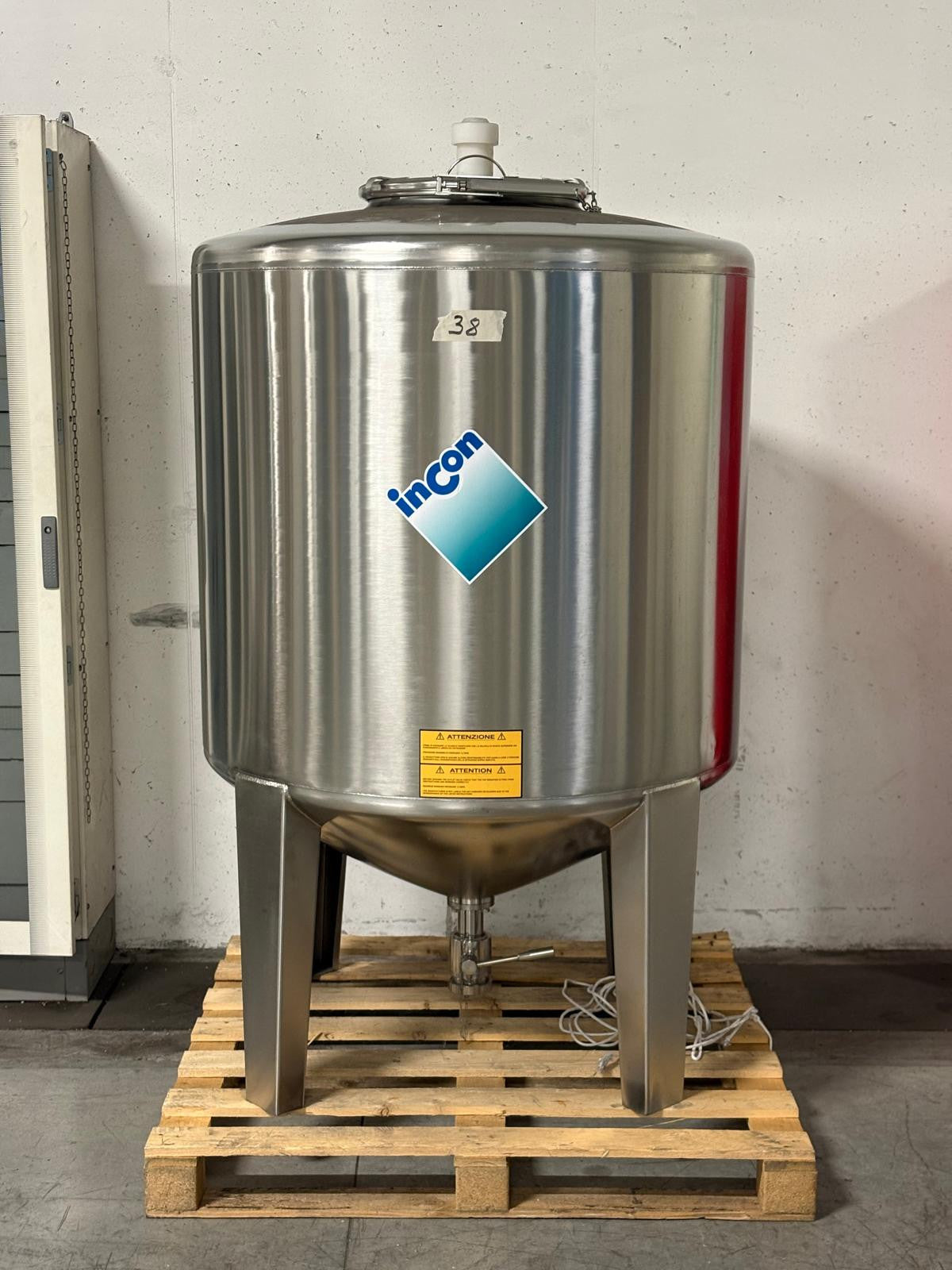 PALLETIZED STAINLESS STEEL TANK LT 1000 "MTFC" - OUTLET38