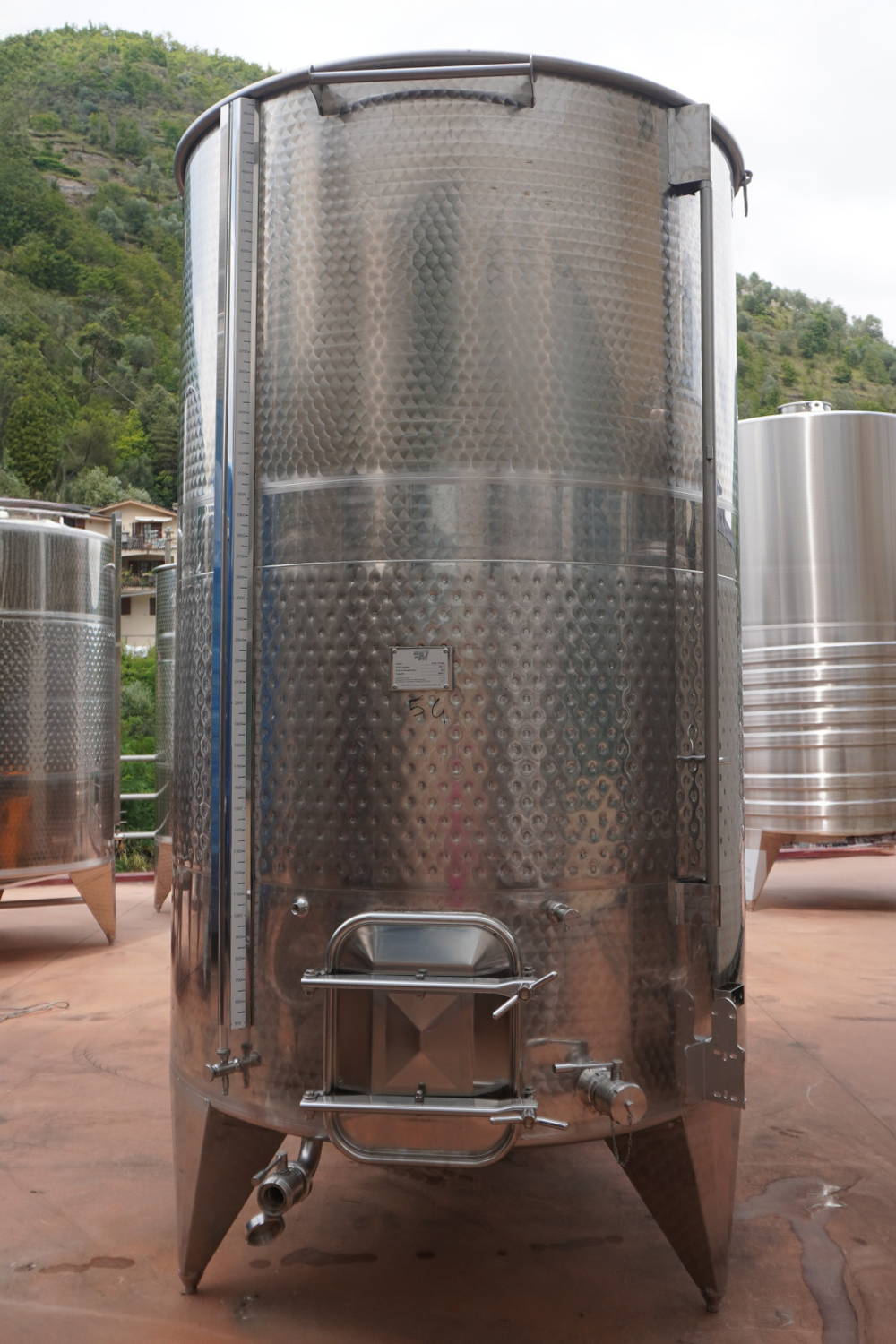 SERBATOIO INOX SEMPREPIENO AD ARIA FONDO PIANO INCLINATO 5000 LT - OUTLET54