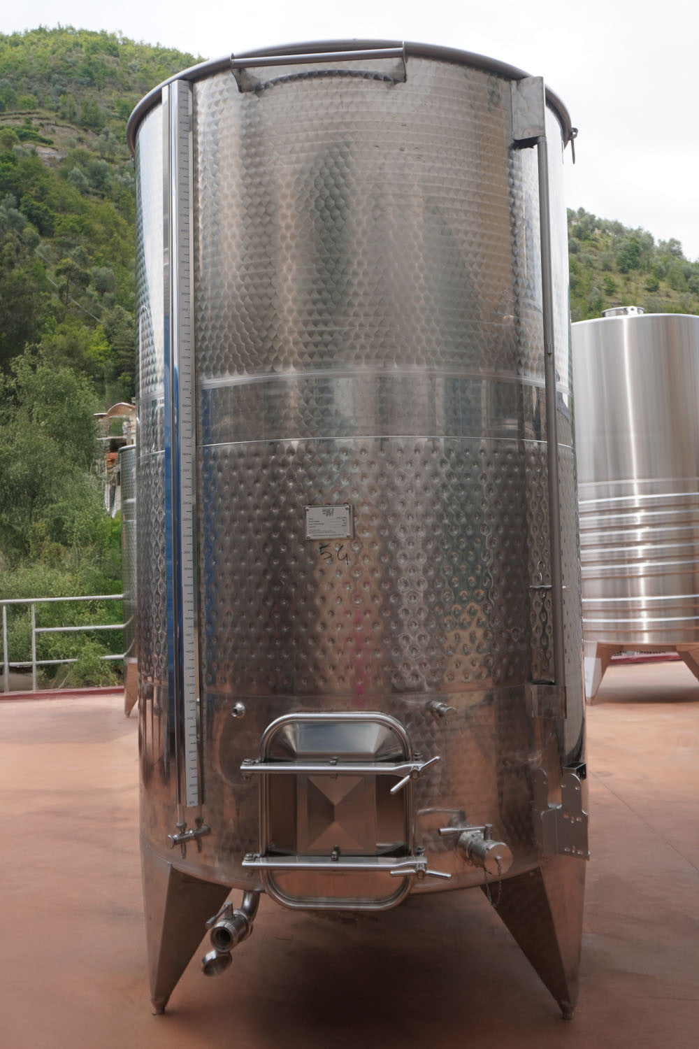 SERBATOIO INOX SEMPREPIENO AD ARIA FONDO PIANO INCLINATO 5000 LT - OUTLET54