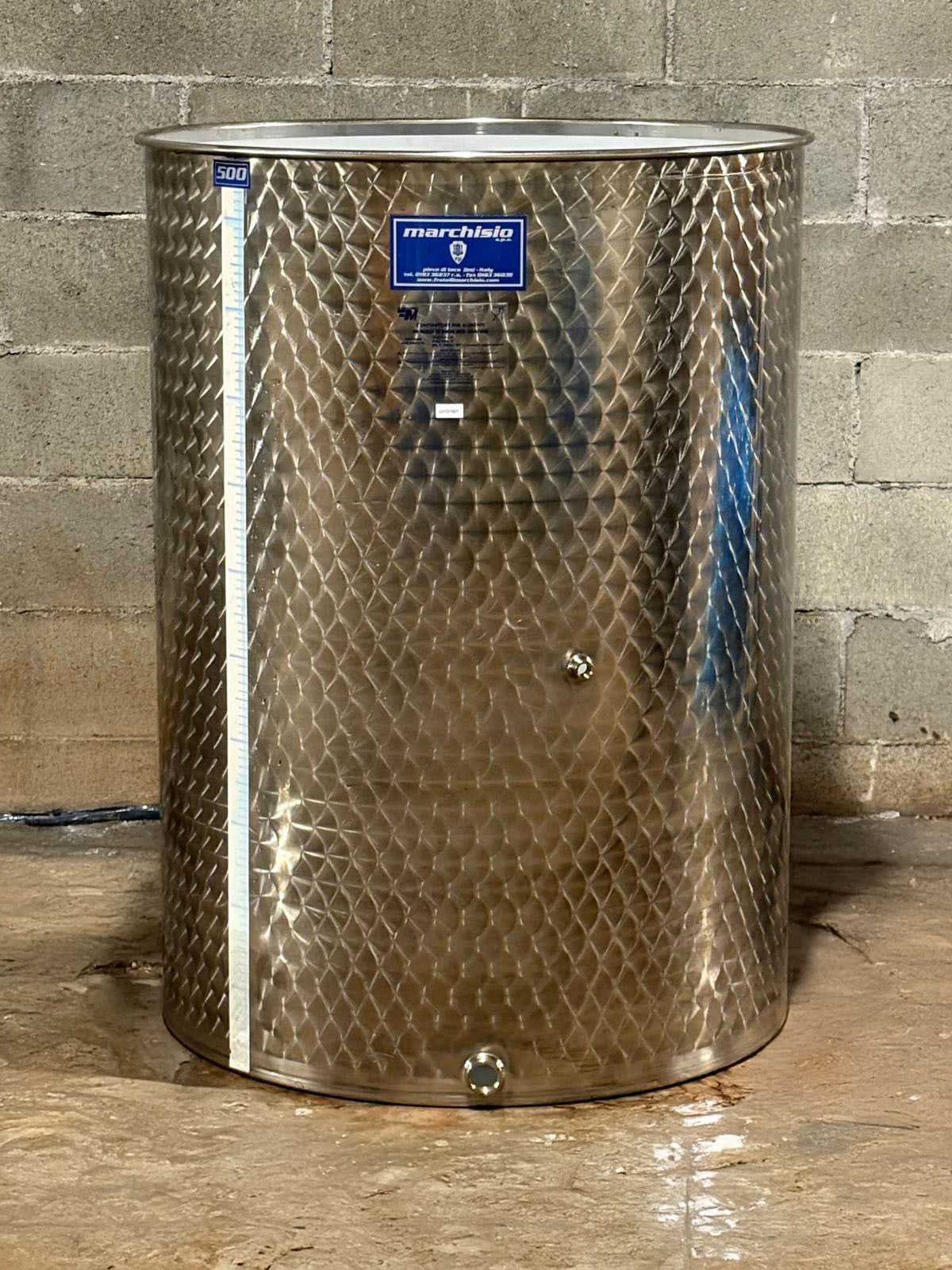 STAINLESS STEEL AIR-FILLED TANK WITH FLAT BOTTOM 500 LT - OUTLET104